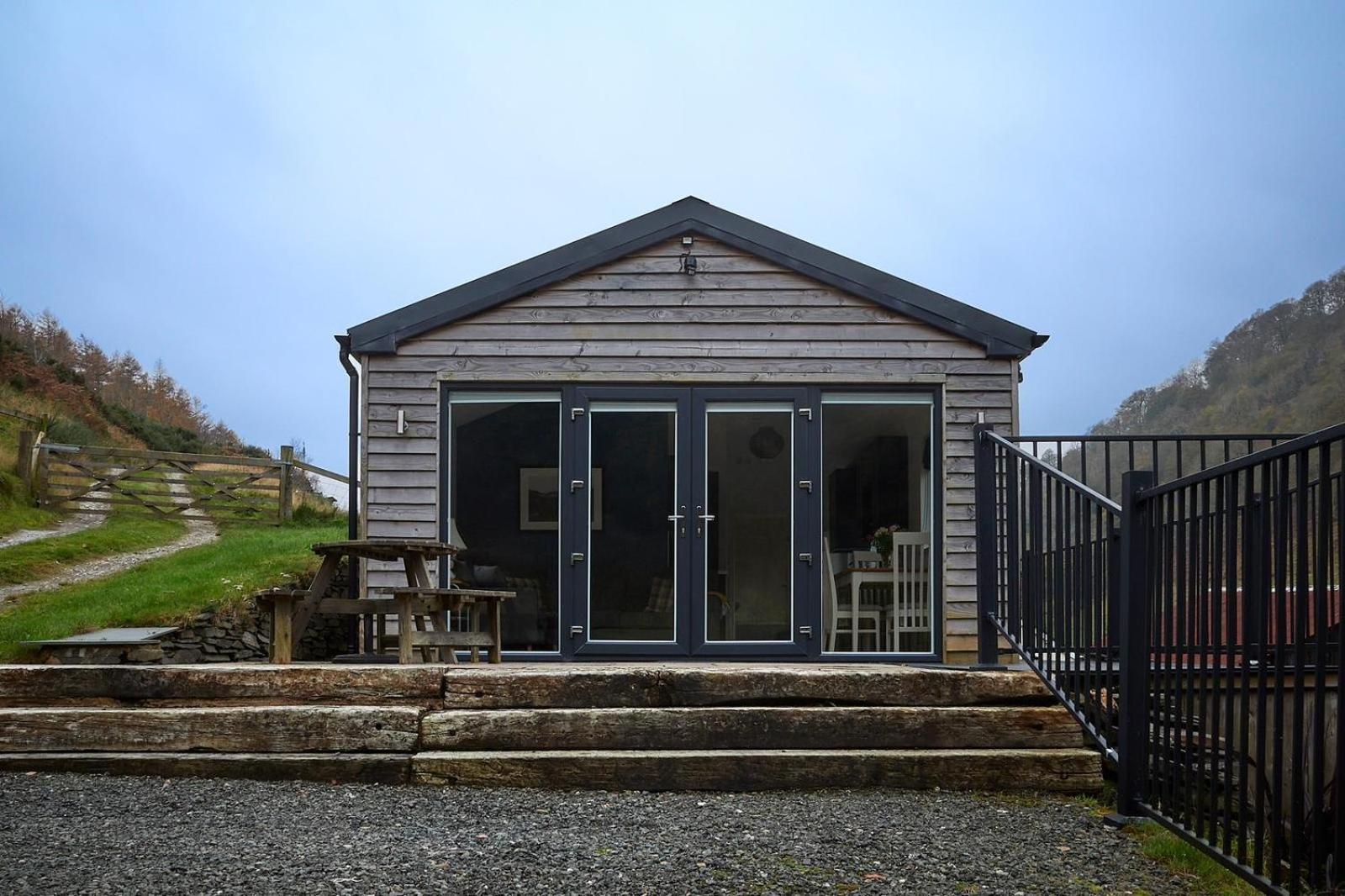 The Lodge Llangollen Exteriör bild